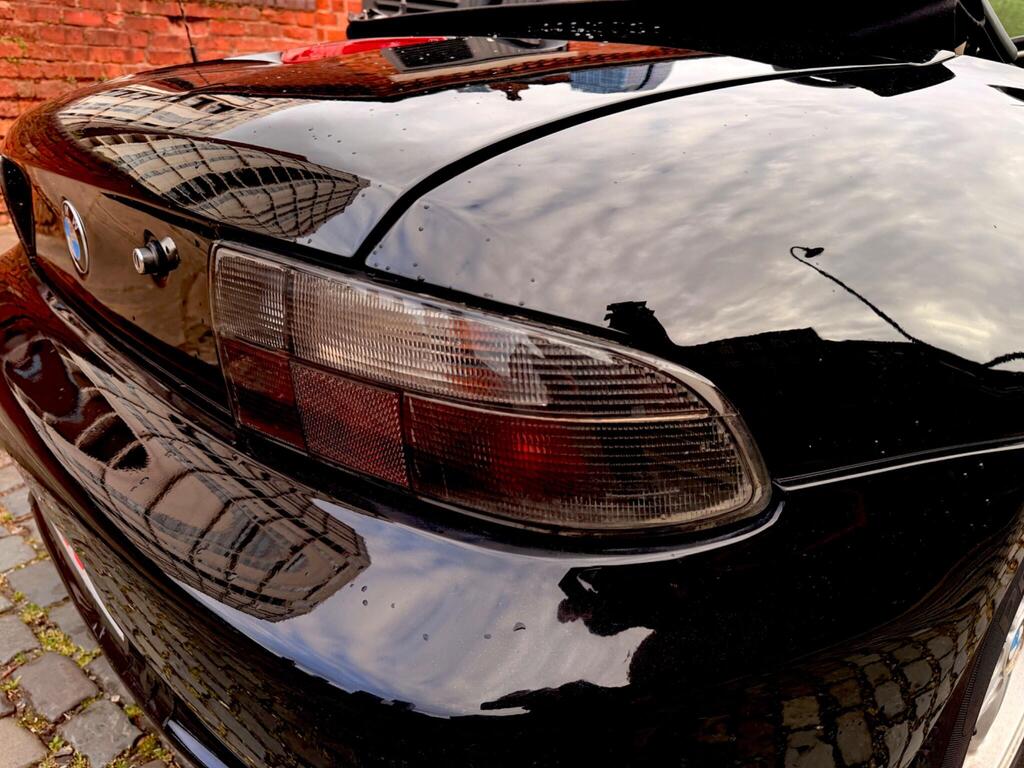 Bmw Z3 1.9L Black Convertible Young Classic