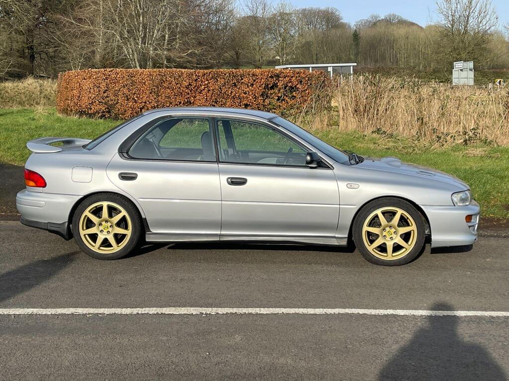 Subaru Impreza RHD Import 2.0 Turbo