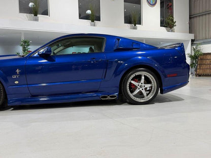 Ford Mustang GT 2004 4.6 v8 Cervini kit