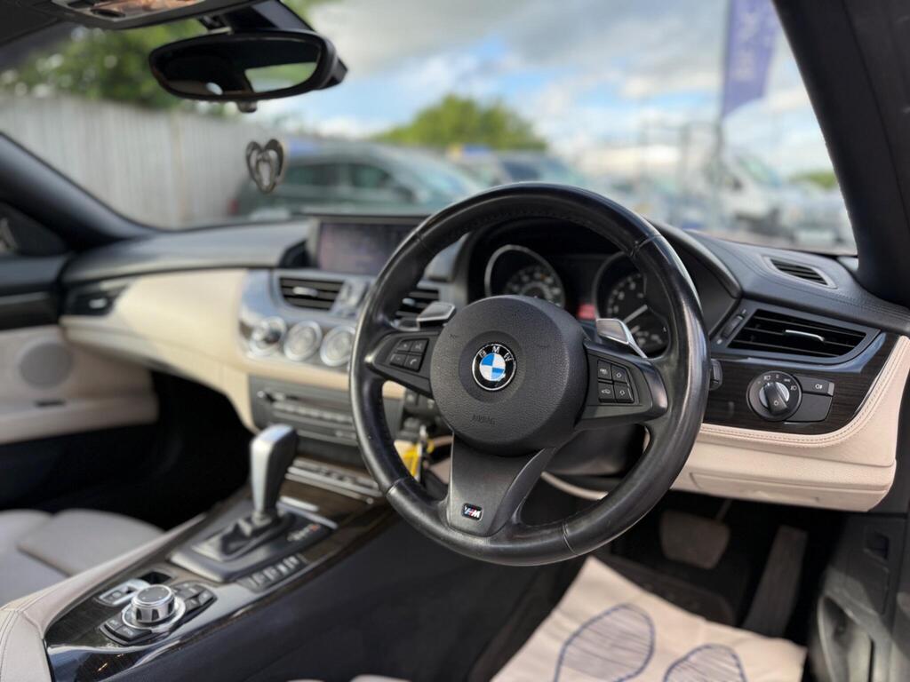 Bmw Z4 2010 3.0L V6 Convertible Hardtop Red