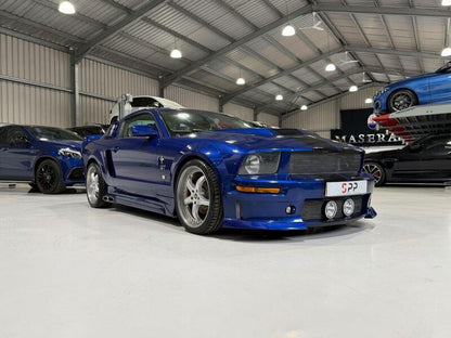 Ford Mustang GT 2004 4.6 v8 Cervini kit