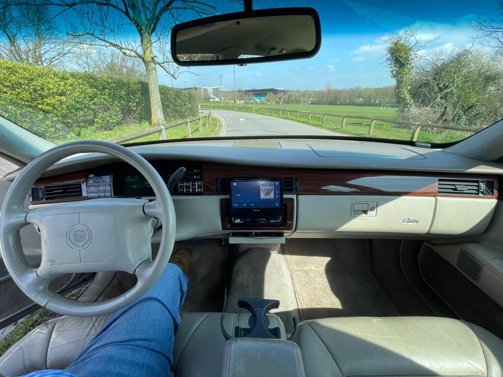 Cadillac Deville 1997 4.9L